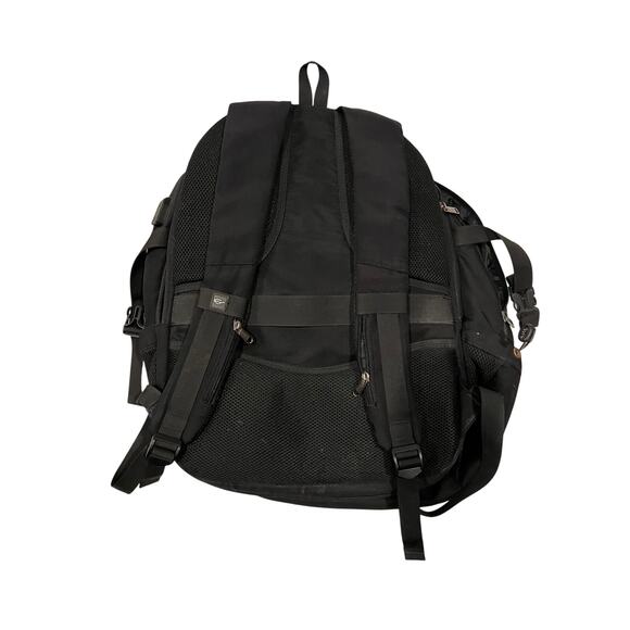 NewRey Padded Computer Travel Backpack - Picture 2 of 5